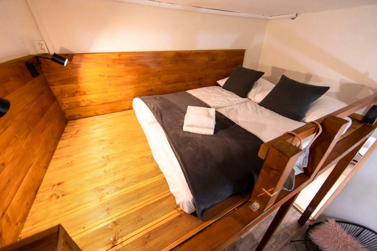 Friday Songs Apartamento Praga Exterior foto